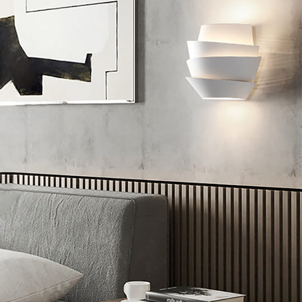Sleek Scandinavian Wall Light – Modern Minimalist Lighting