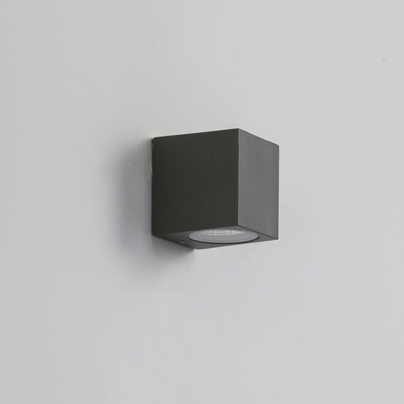 Black Minimalist Metal Outdoor Wall Light – Modern Light Fixture