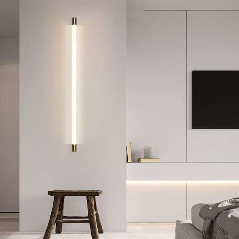Modern Linear Vanity Wall Lamp – Metal and Acrylic LED Fixture