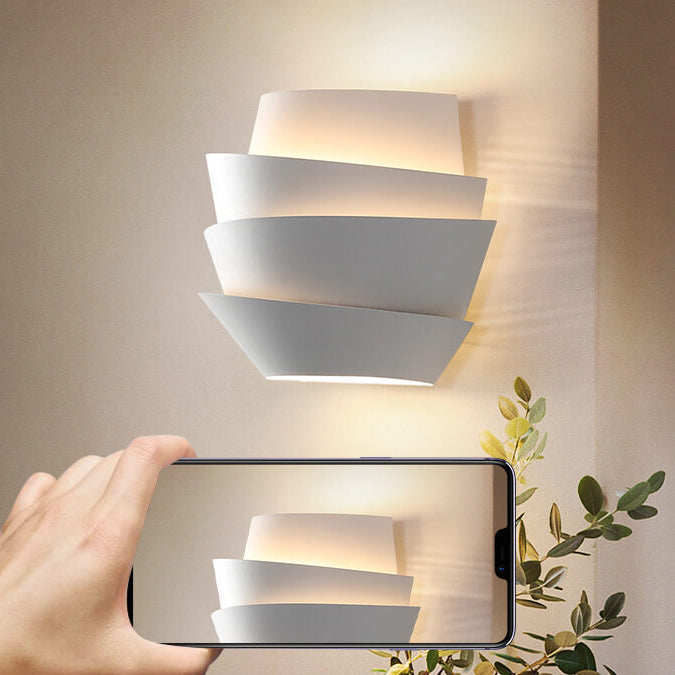 Sleek Scandinavian Wall Light – Modern Minimalist Lighting