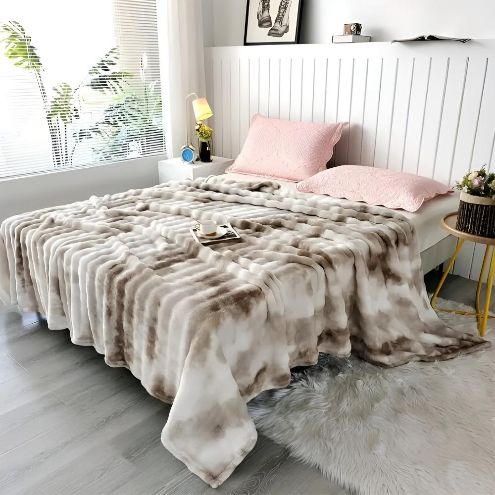 Colorful Ripple Tie-Dye Faux Fur Blanket