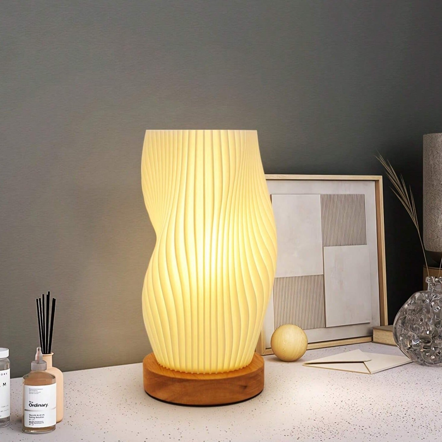 Elegant Coastal Design Lamp with Warm LED Light