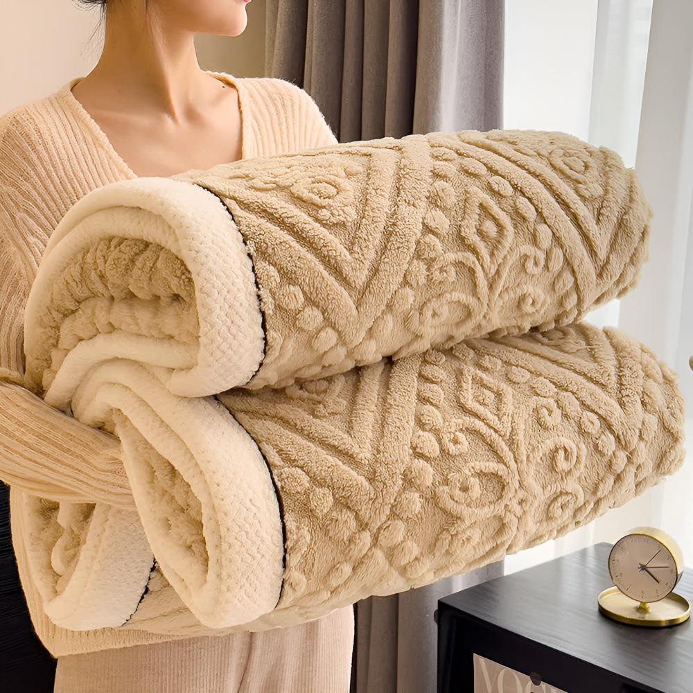 Luxurious Velvet Sherpa Blanket