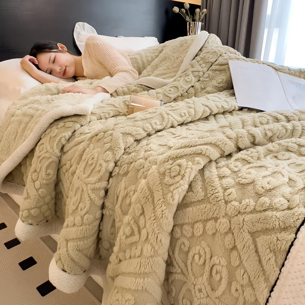 Luxurious Velvet Sherpa Blanket