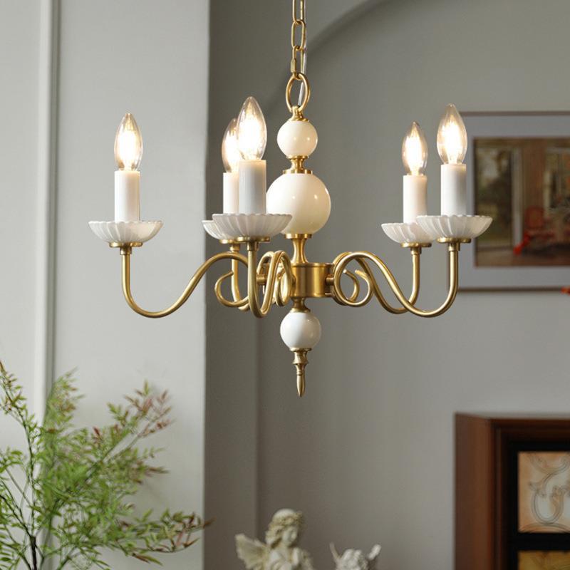 Vintage-Style LED Chandelier – Classic Candleholder Design