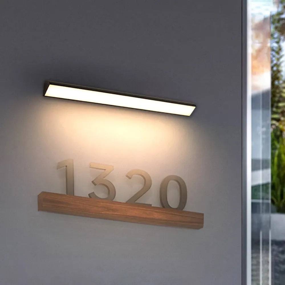 Modern Outdoor Wall Light – Linear-Shaped LED Fixture , IP65 Rated