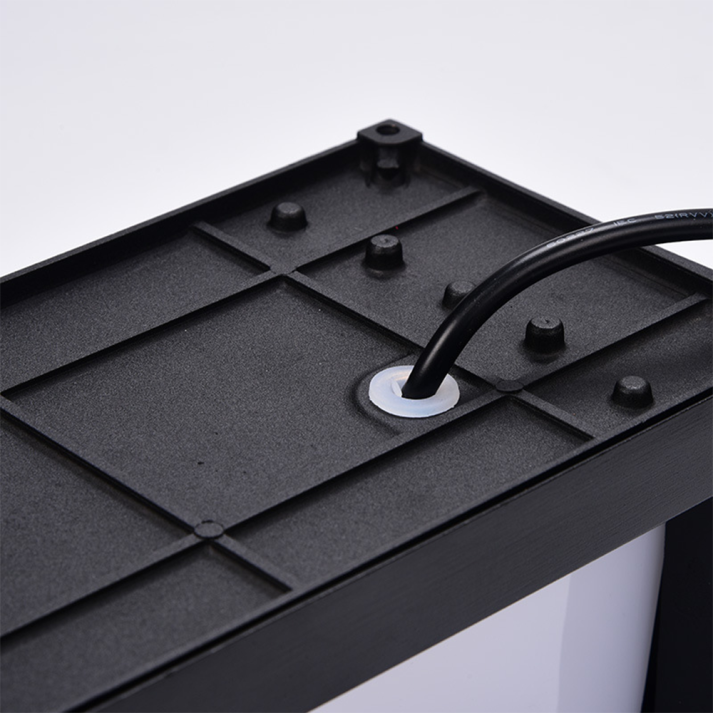 Two-Tone Modern Outdoor Wall Light