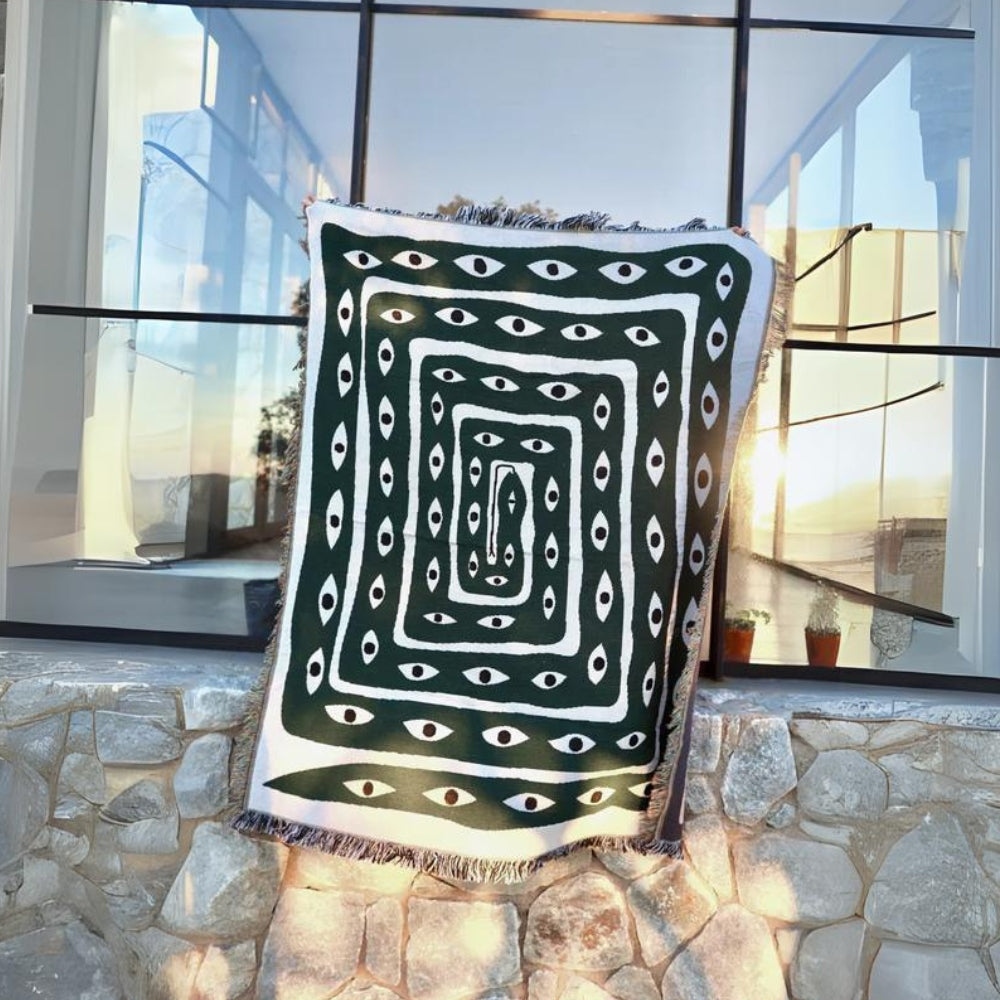 Labyrinth Snake Art Throw Blanket