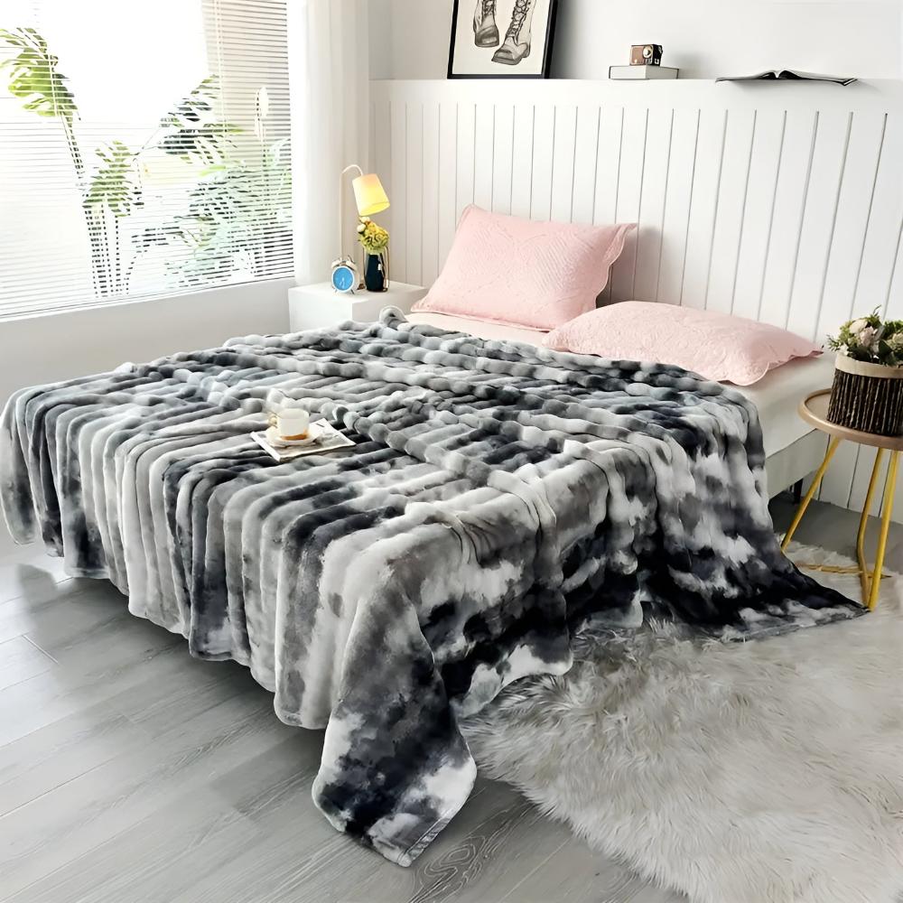 Colorful Ripple Tie-Dye Faux Fur Blanket
