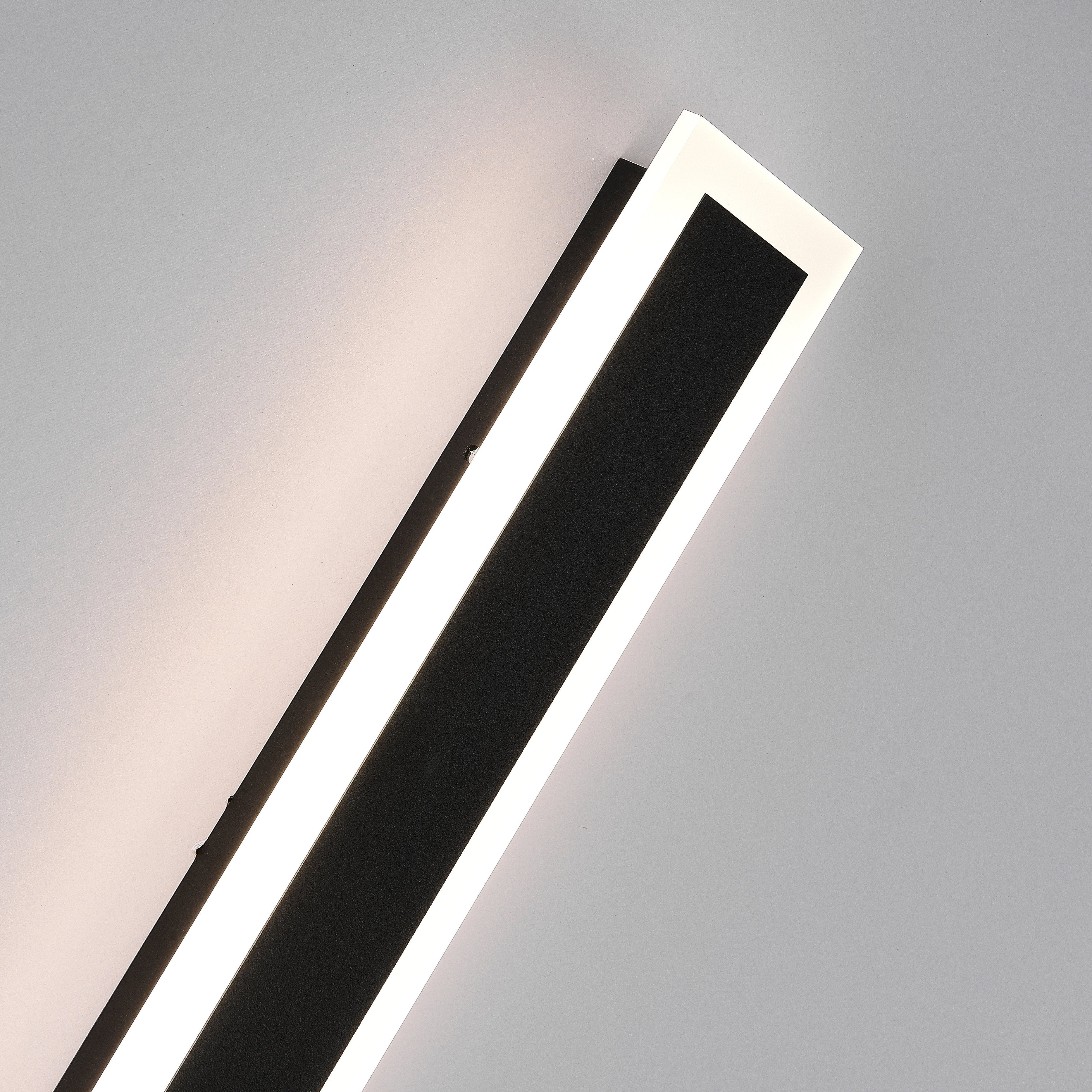 Edge Moderne Linear Wall Sconce – Outdoor LED Light
