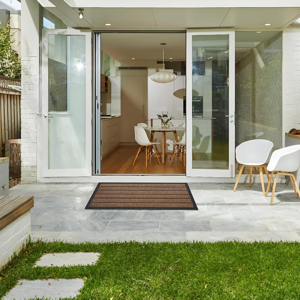 Door Mat with Classic Stripe Design