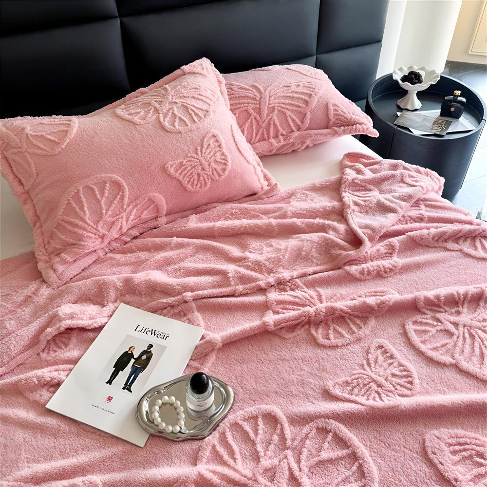 Soft Butterfly Pattern Flannel Blanket