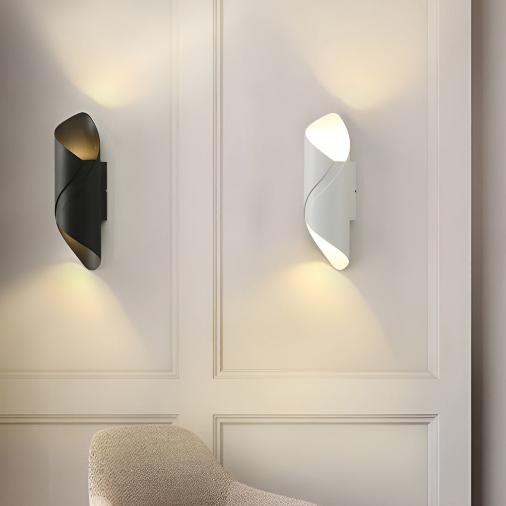 LED Outdoor Wall Light – Energy-Efficient Exterior Lighting - Atelier Dubois Paris