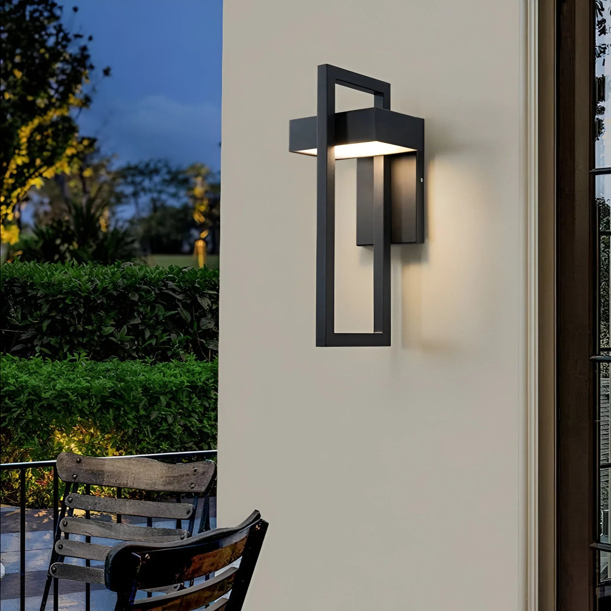 Black IP65 LED Outdoor Wall Lamp – Anti-Rust Aluminum Fixture