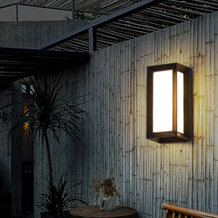 Two-Tone Modern Outdoor Wall Light