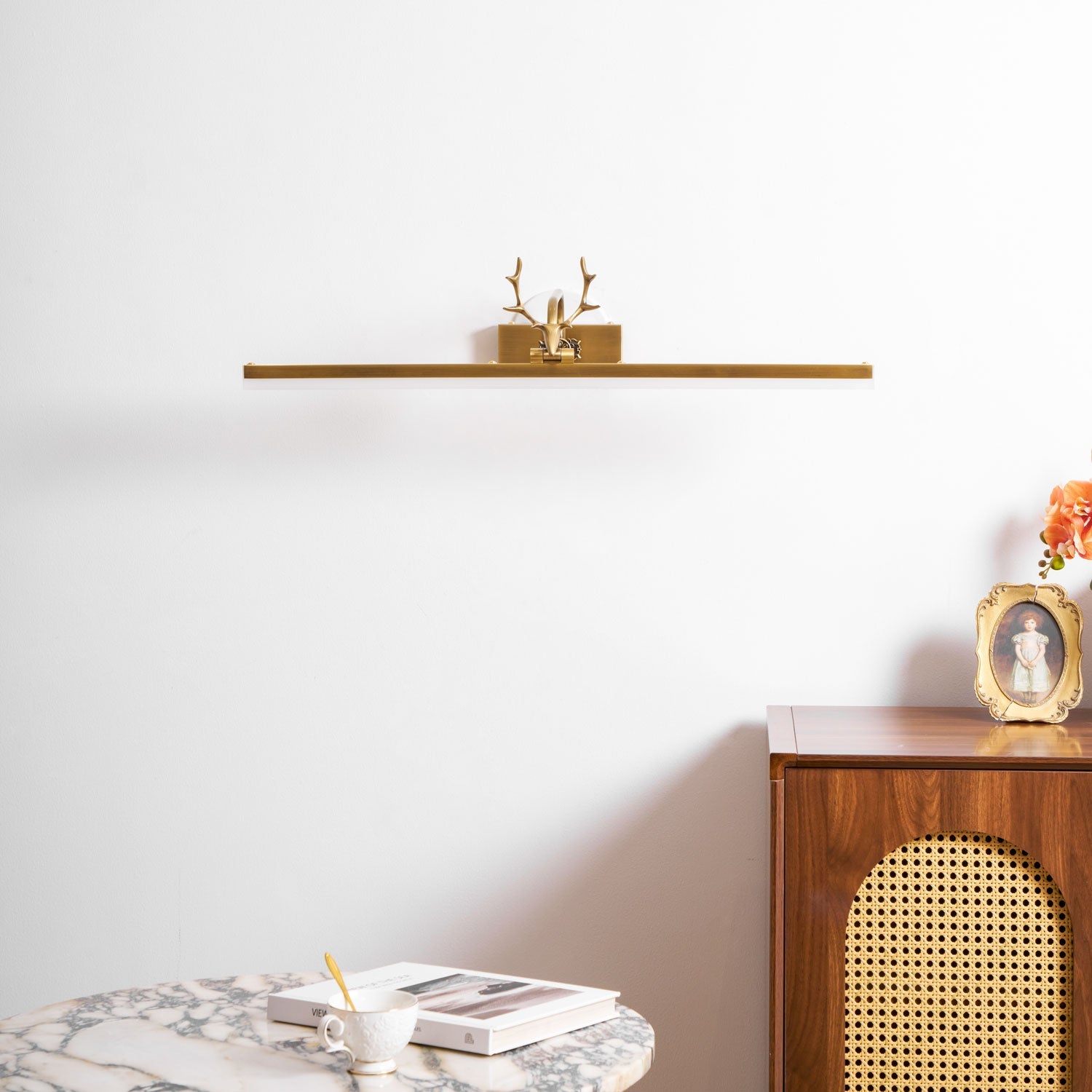 Antler-Inspired LED Wall Light – Living & Bedroom LED Lamp