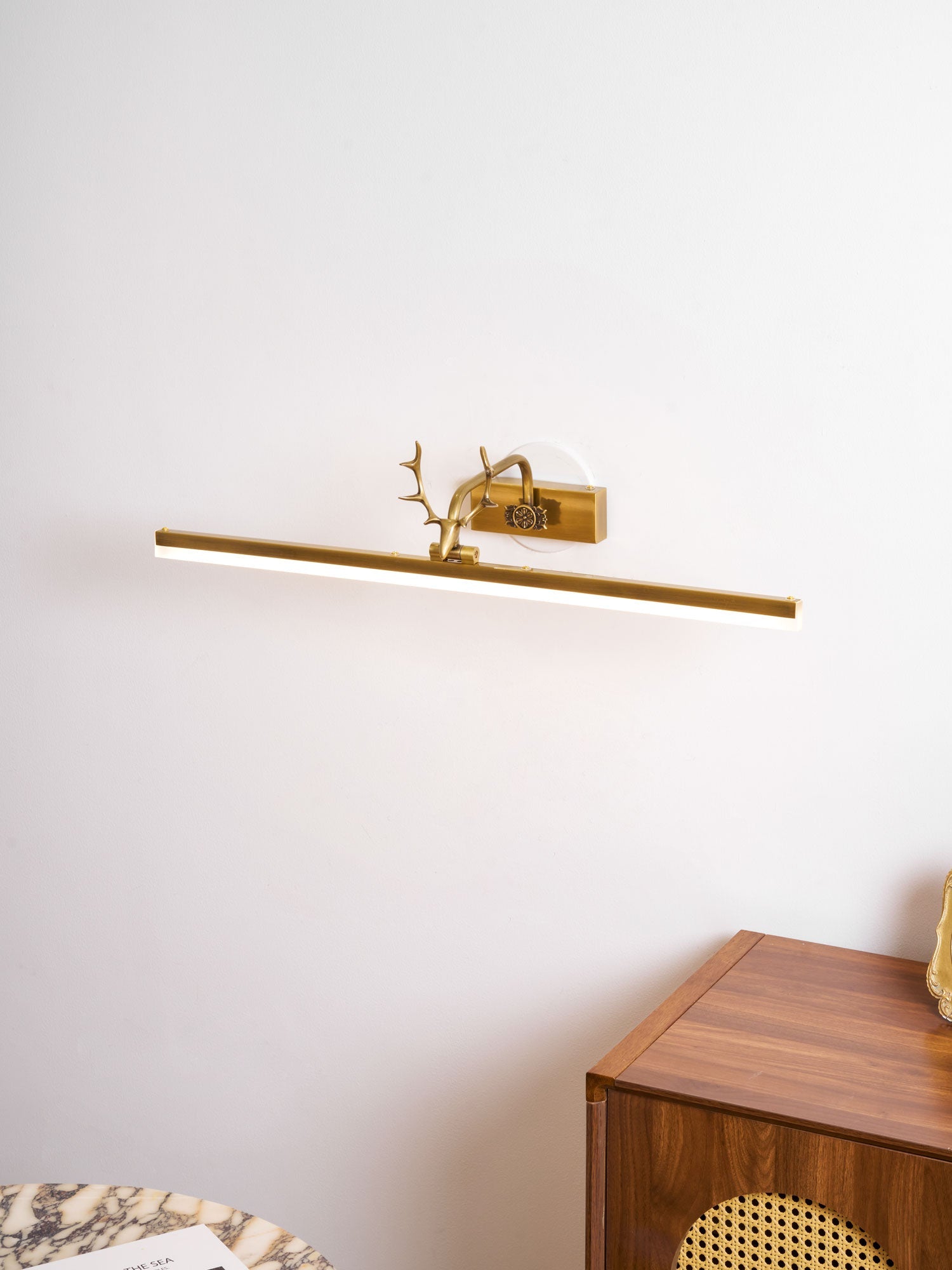 Antler-Inspired LED Wall Light – Living & Bedroom LED Lamp