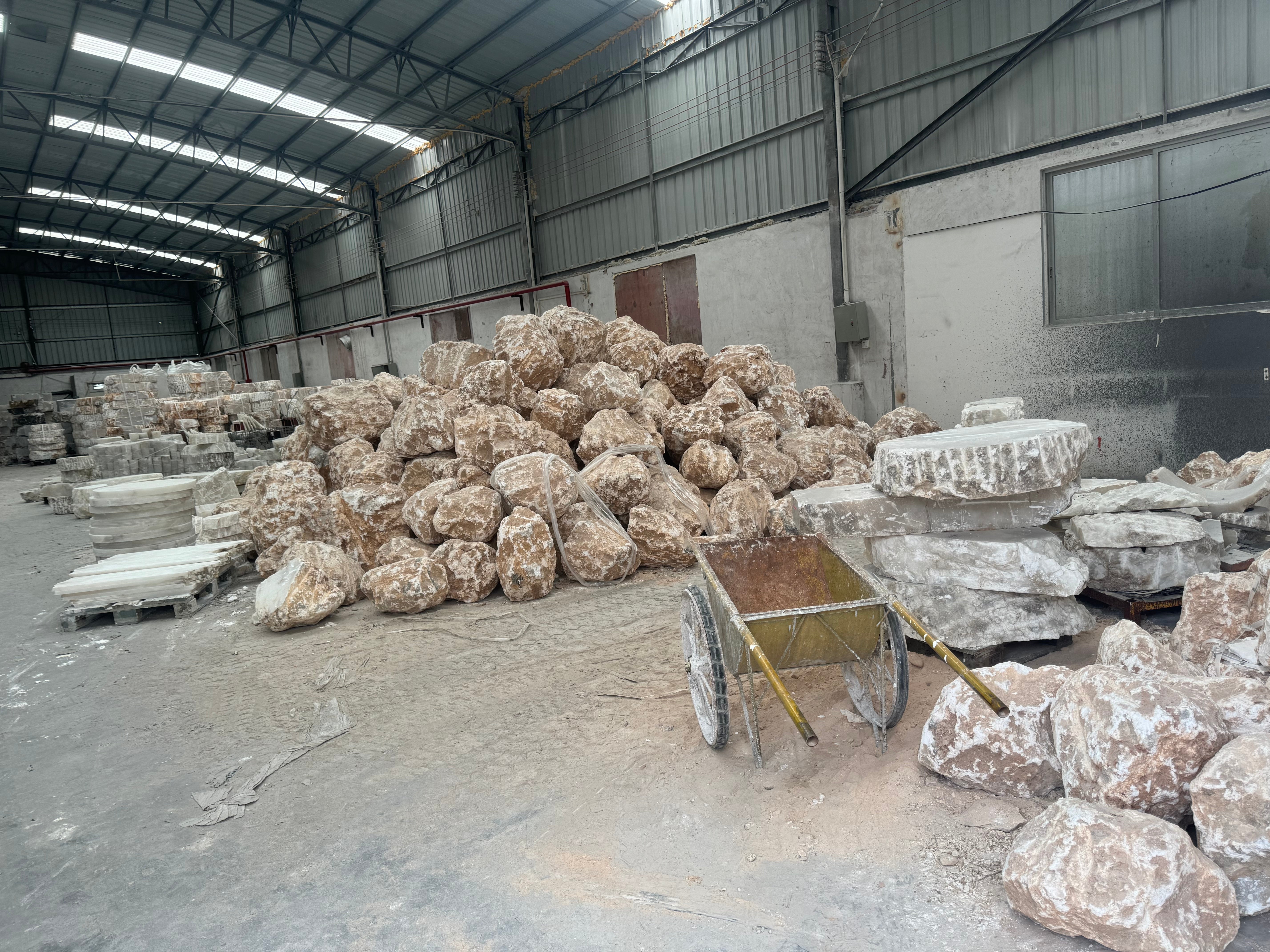 White Alabaster Ceiling Light – Snowflake Design with Integrated LED