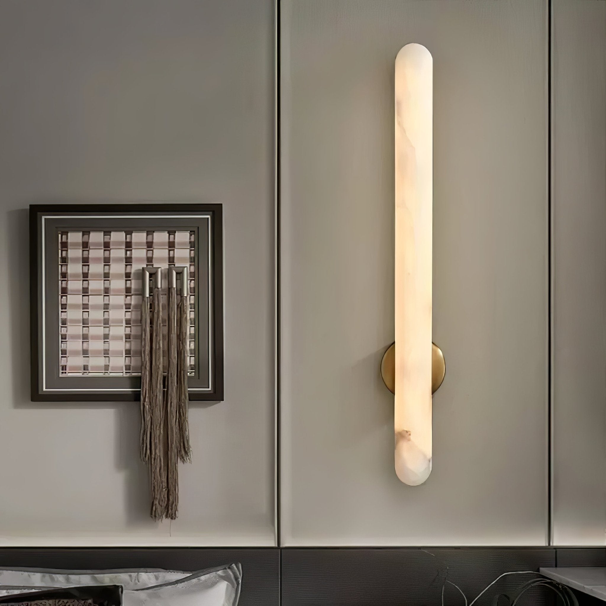 Modern Alabaster Wall Lamp – Minimalist LED Sconce