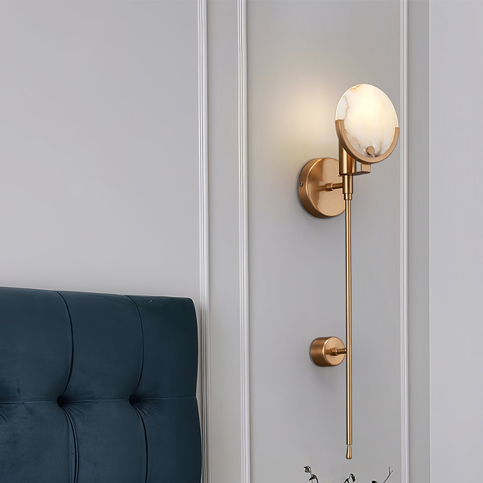 Modern Brass Wall Sconce – Alabaster Shade Accent Lamp