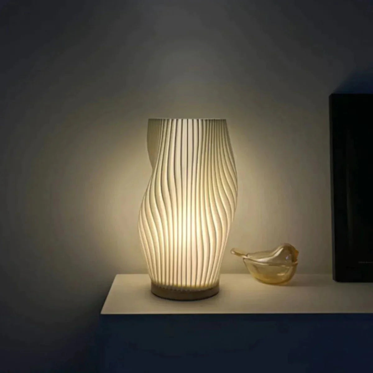 Elegant Coastal Design Lamp with Warm LED Light