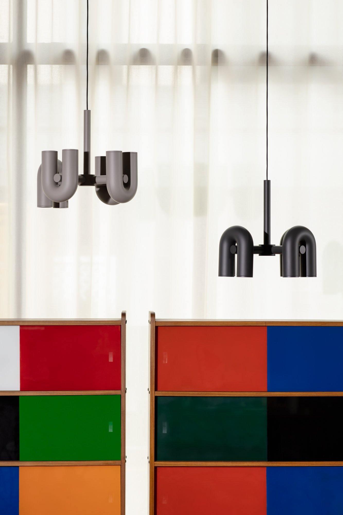 Contemporary Cirkus Chandelier – Sculptural U-Shaped Ceiling Light