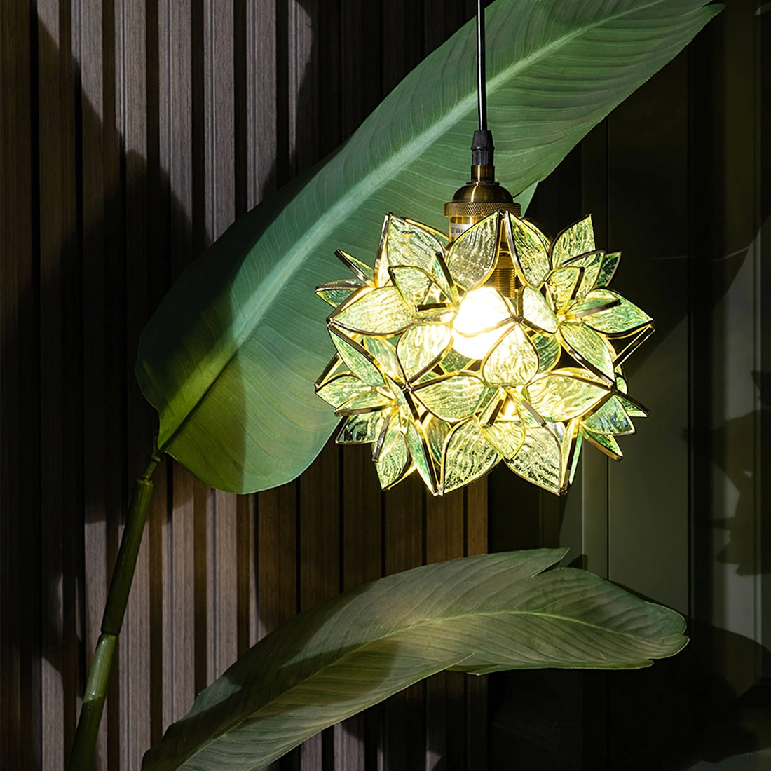 Clear Glass Capiz-Shells Pendant Light