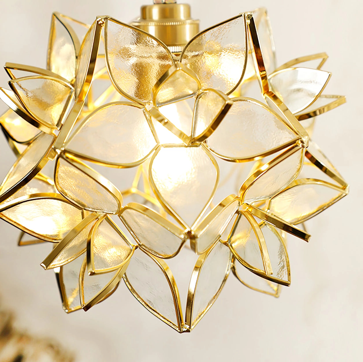 Clear Glass Capiz-Shells Pendant Light
