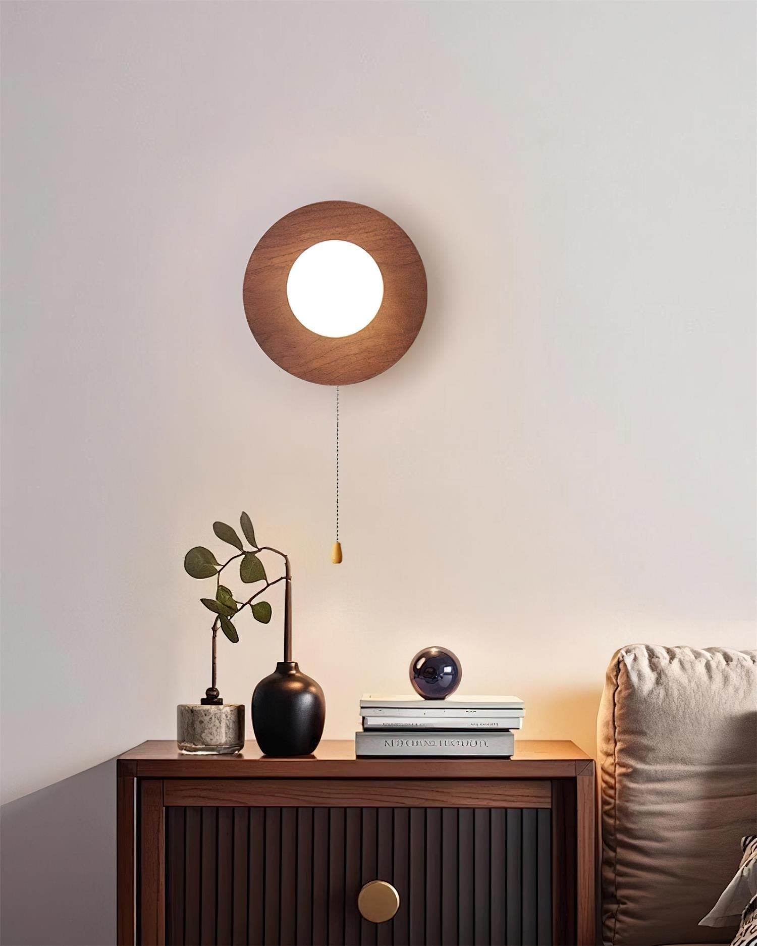 Contemporary Wood and Glass Wall Lamp – Damp-Rated Decorative Lighting