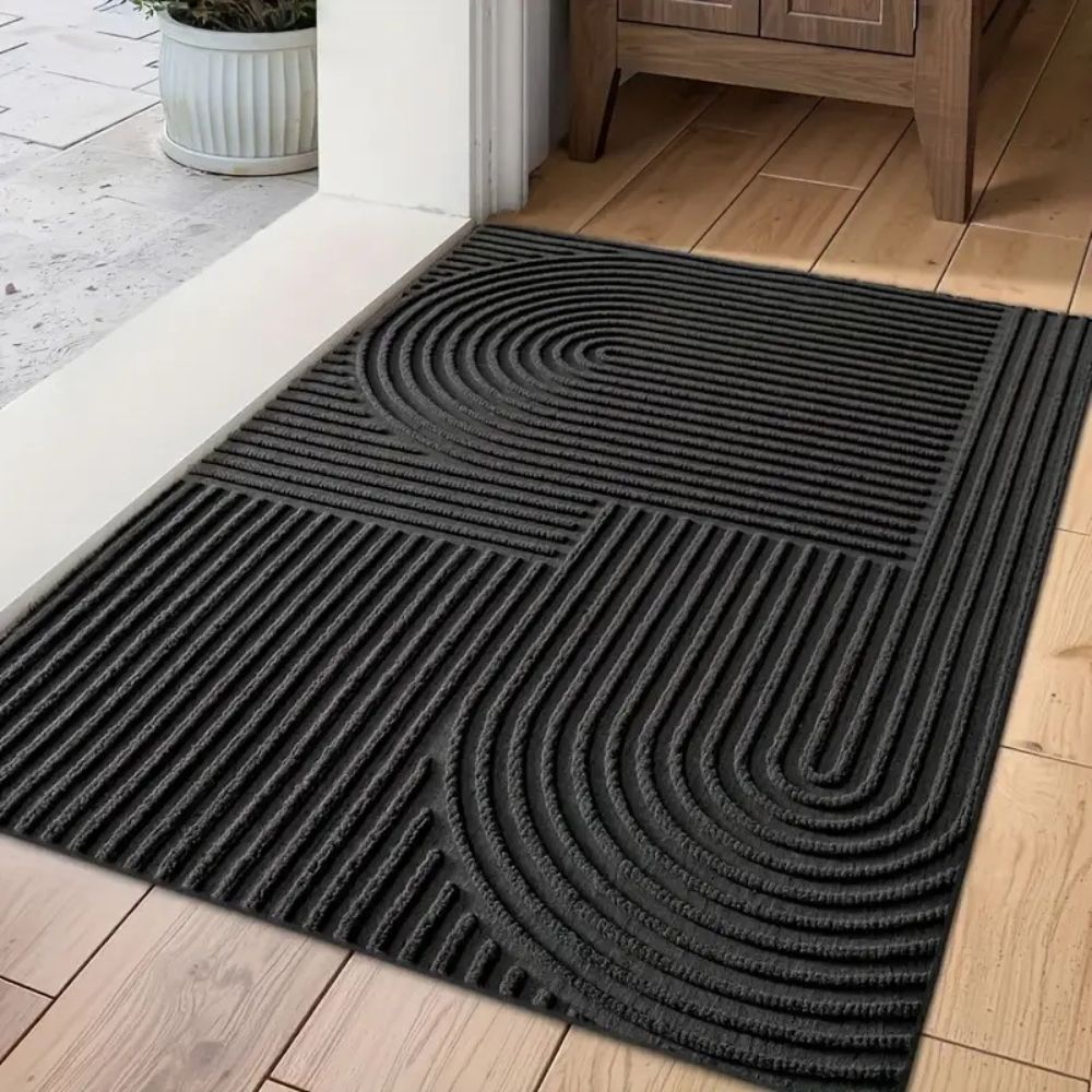 Indoor/Outdoor Door Mat with Curved Thread Pattern