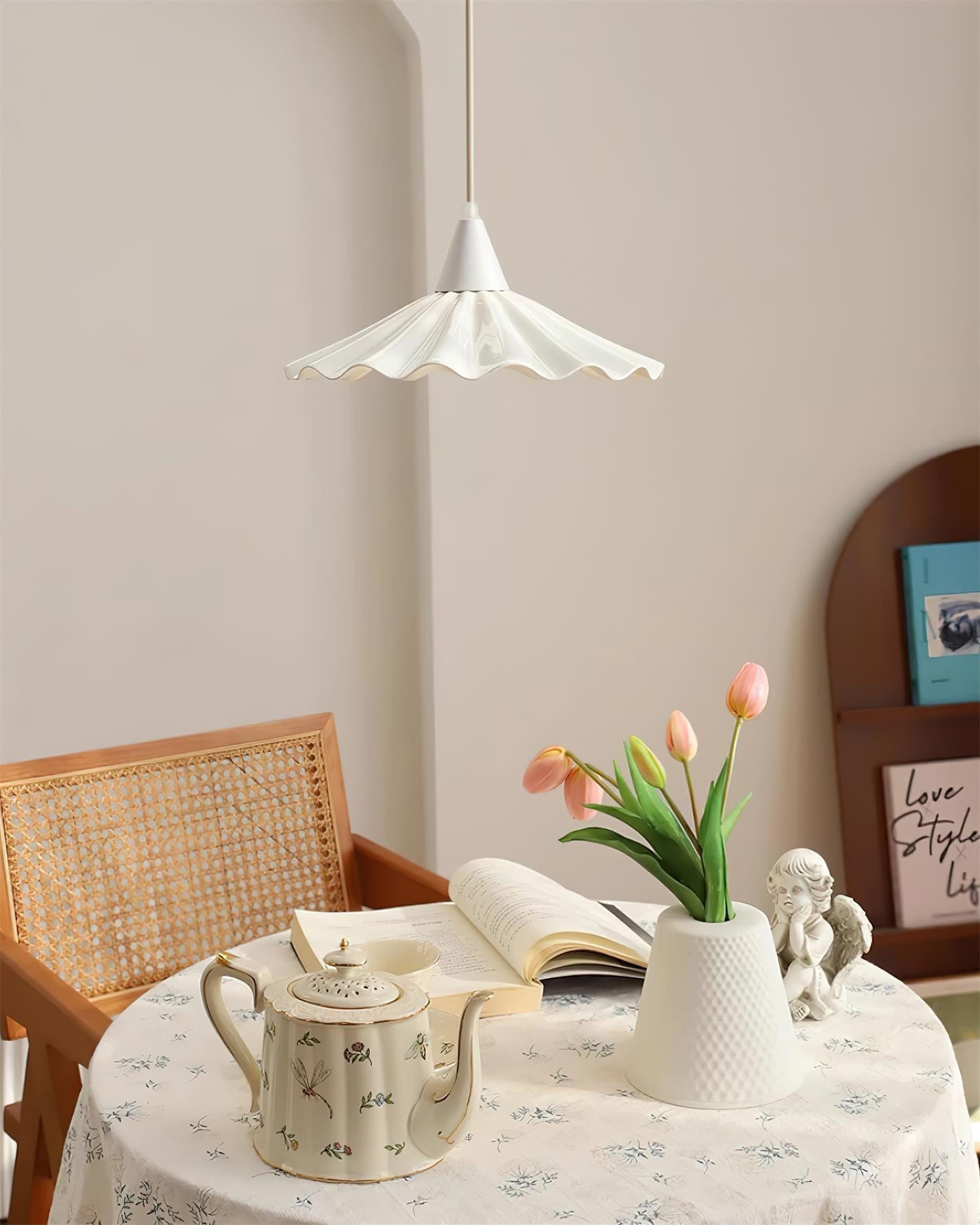 Matte White Ceramic Pendant Lamp – Modern Hanging Lamp