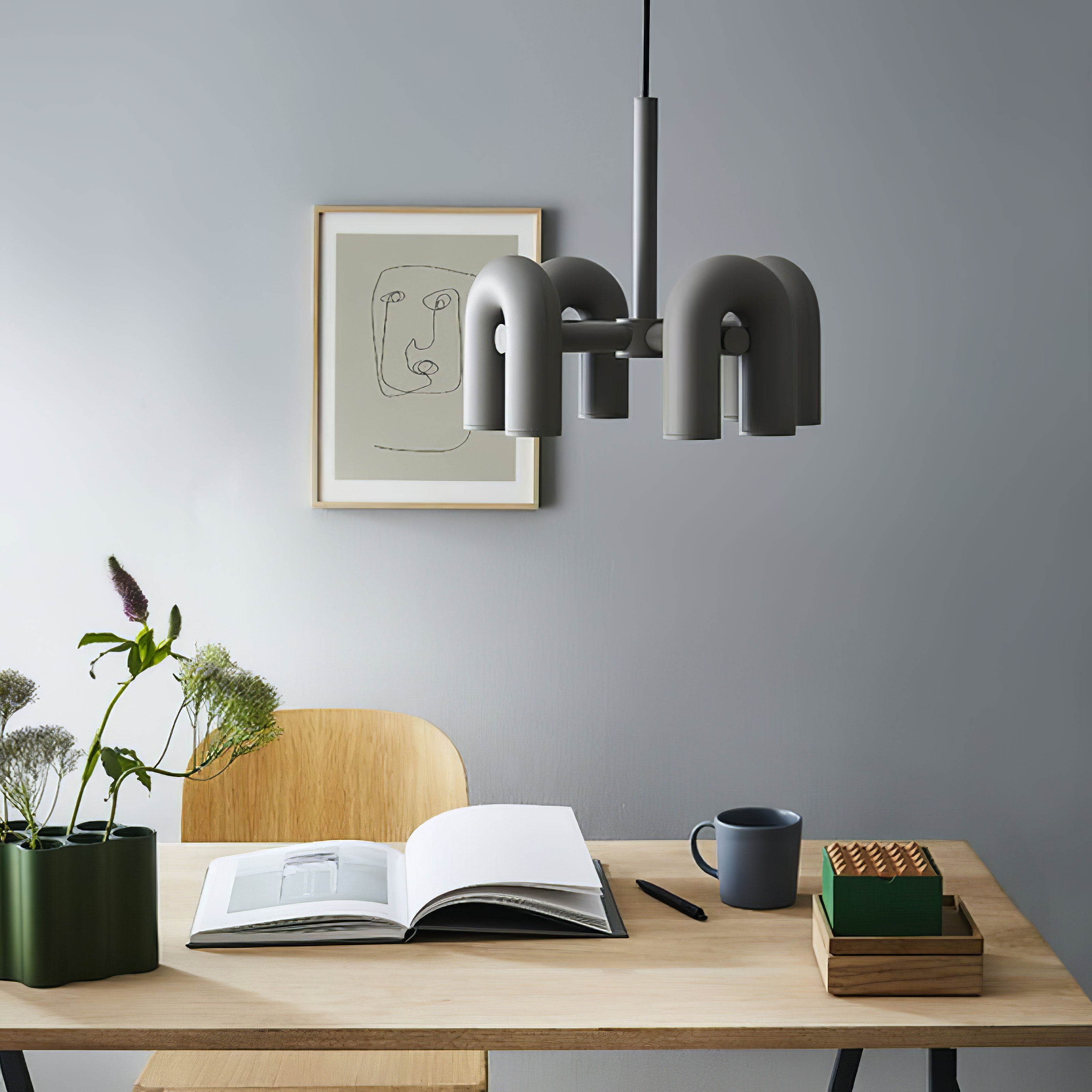 Contemporary Cirkus Chandelier – Sculptural U-Shaped Ceiling Light