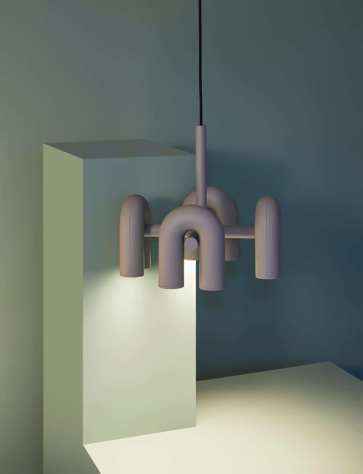 Contemporary Cirkus Chandelier – Sculptural U-Shaped Ceiling Light