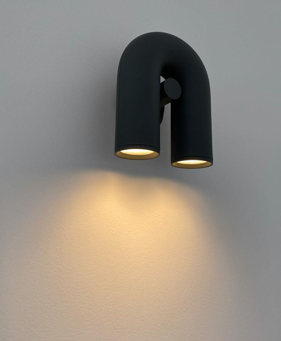 Contemporary U-Shape Wall Light