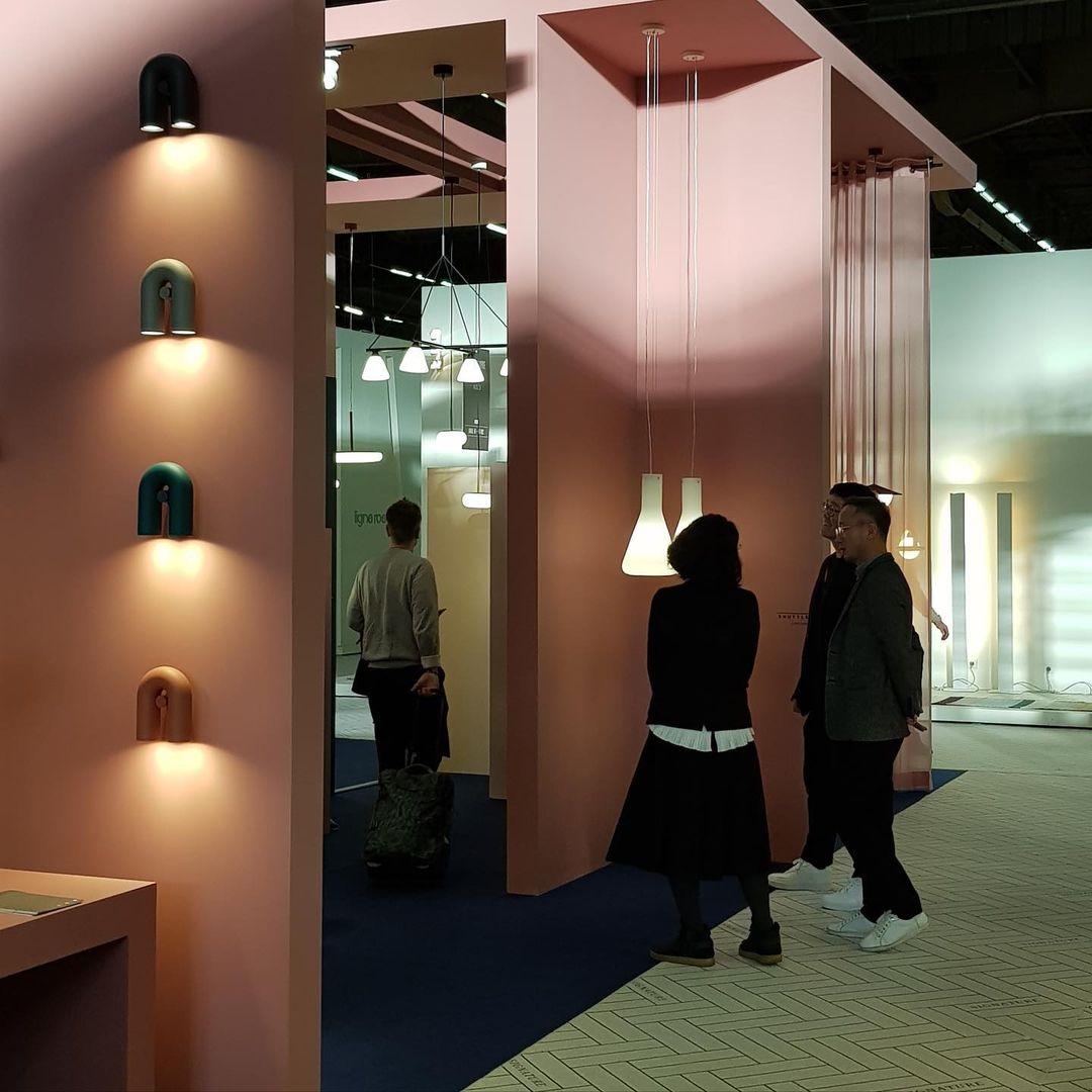 Contemporary U-Shape Wall Light