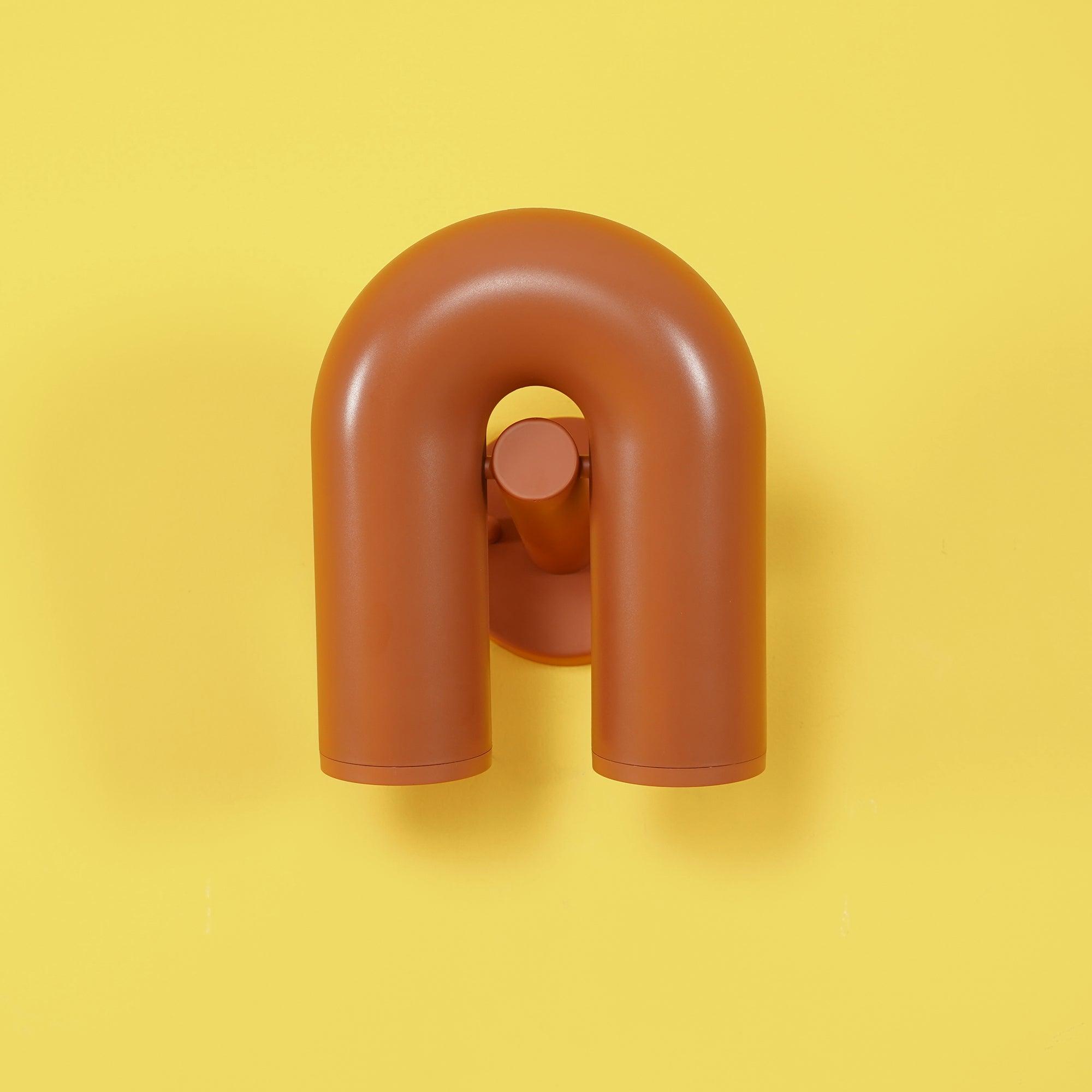 Contemporary U-Shape Wall Light