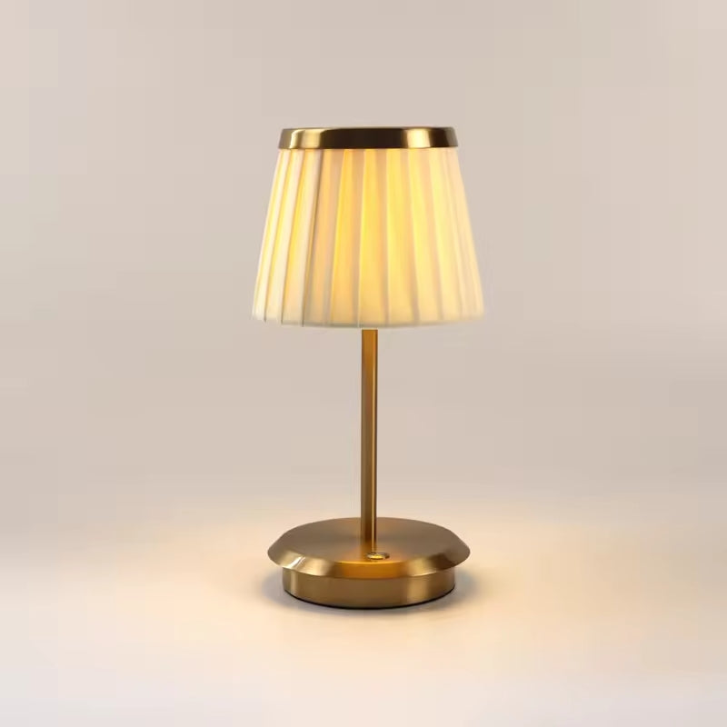 Traditional Elegant Table Lamp