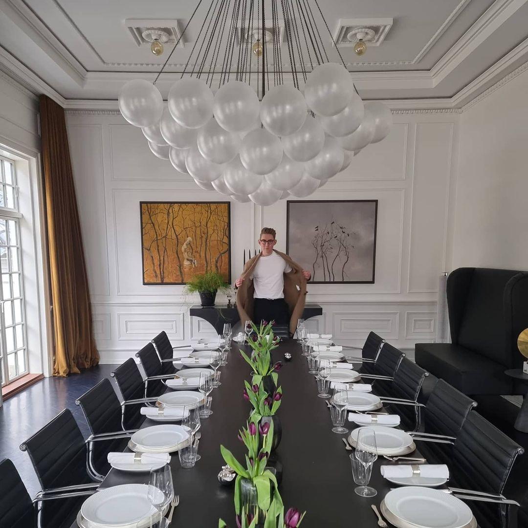 Modern Bubble Chandelier – Statement Pendant Ceiling Light