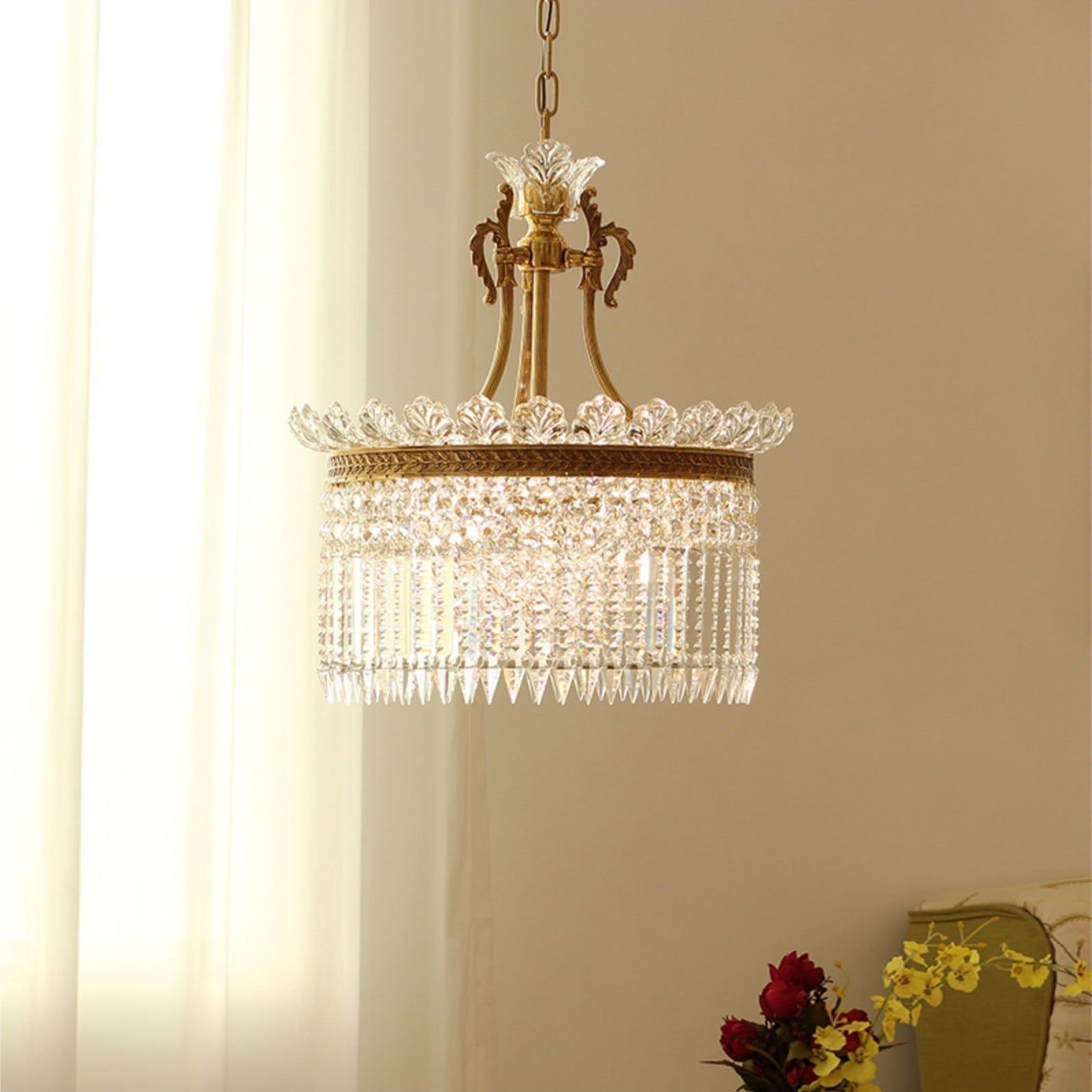 Brass Frame Crystal Chandelier – Timeless Decorative Lighting
