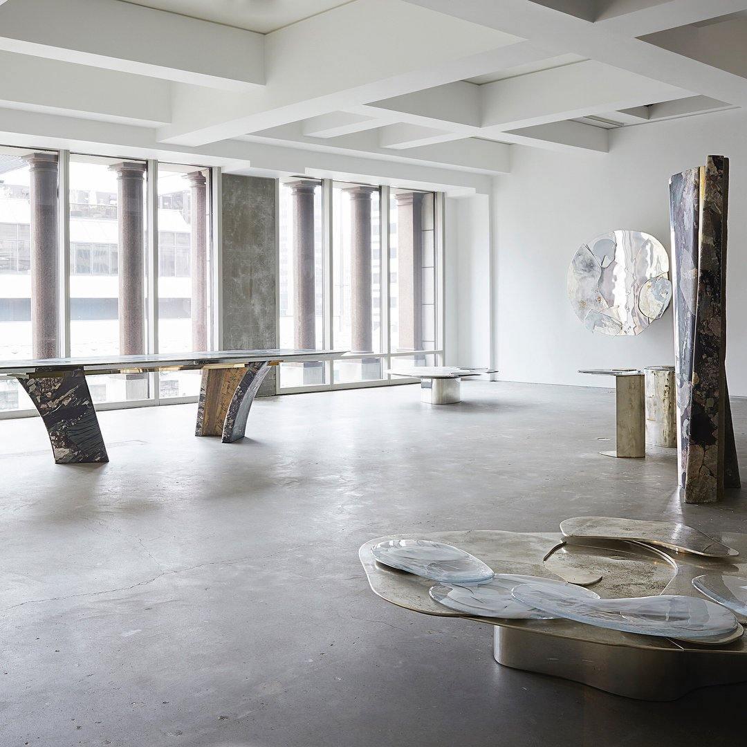 Artistic Glass Wall Sconce – Fluid Design LED Lamp