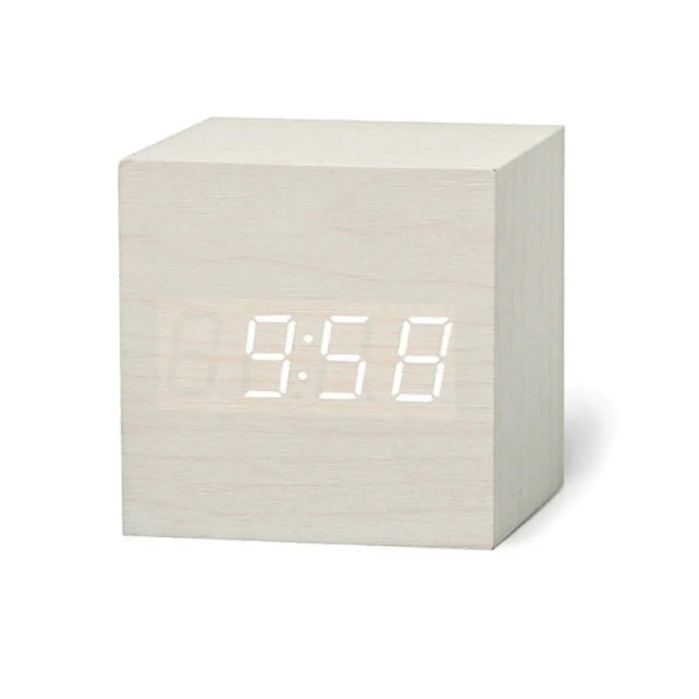 Minimalist LED Digital Alarm Clock – Customizable Brightness and Sleep Mode