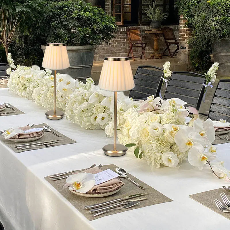 Wireless Brass Table Lamp | Minimalist Table Lamp