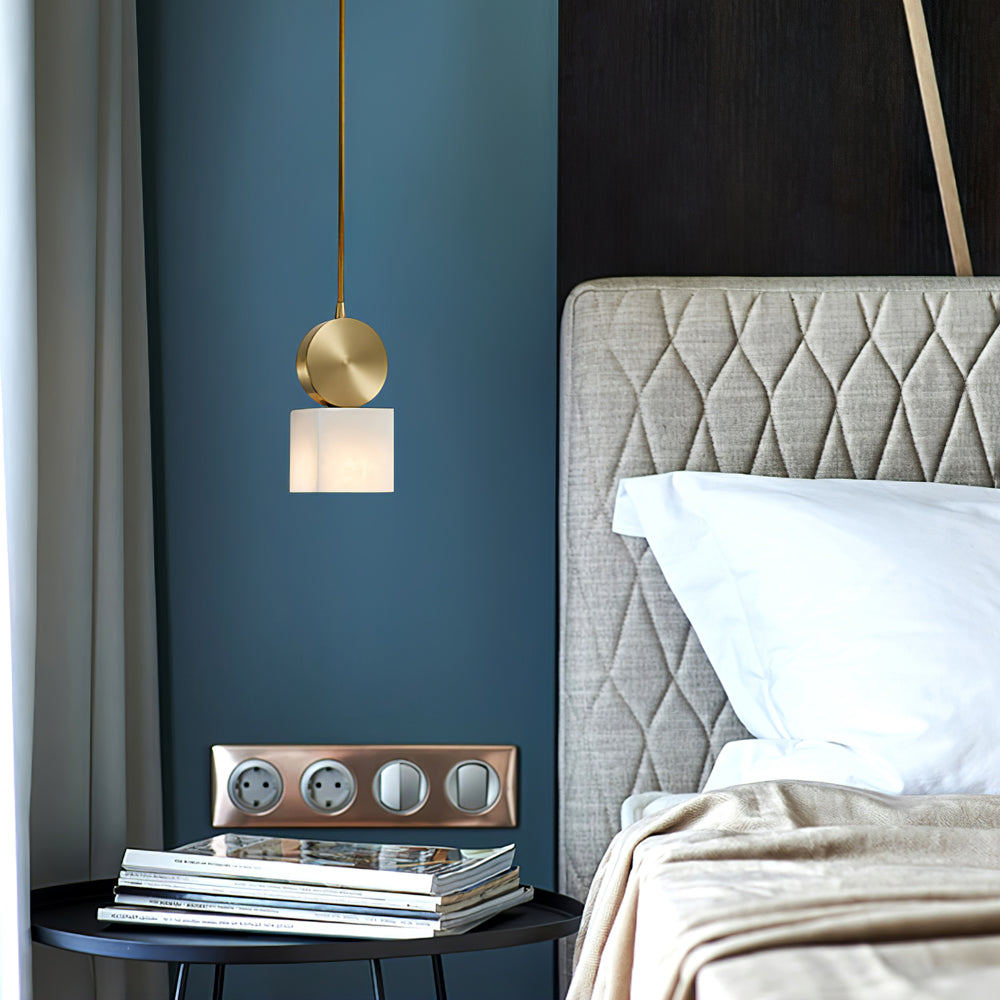 Alabaster Pendant Light – Modern Brass Ceiling Fixture
