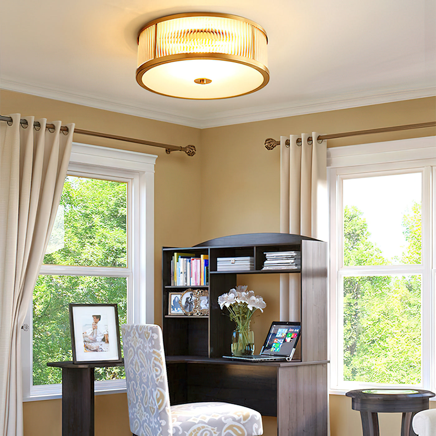 Sleek Vintage Ceiling Light – Brass Frame with Polished Glass Globes