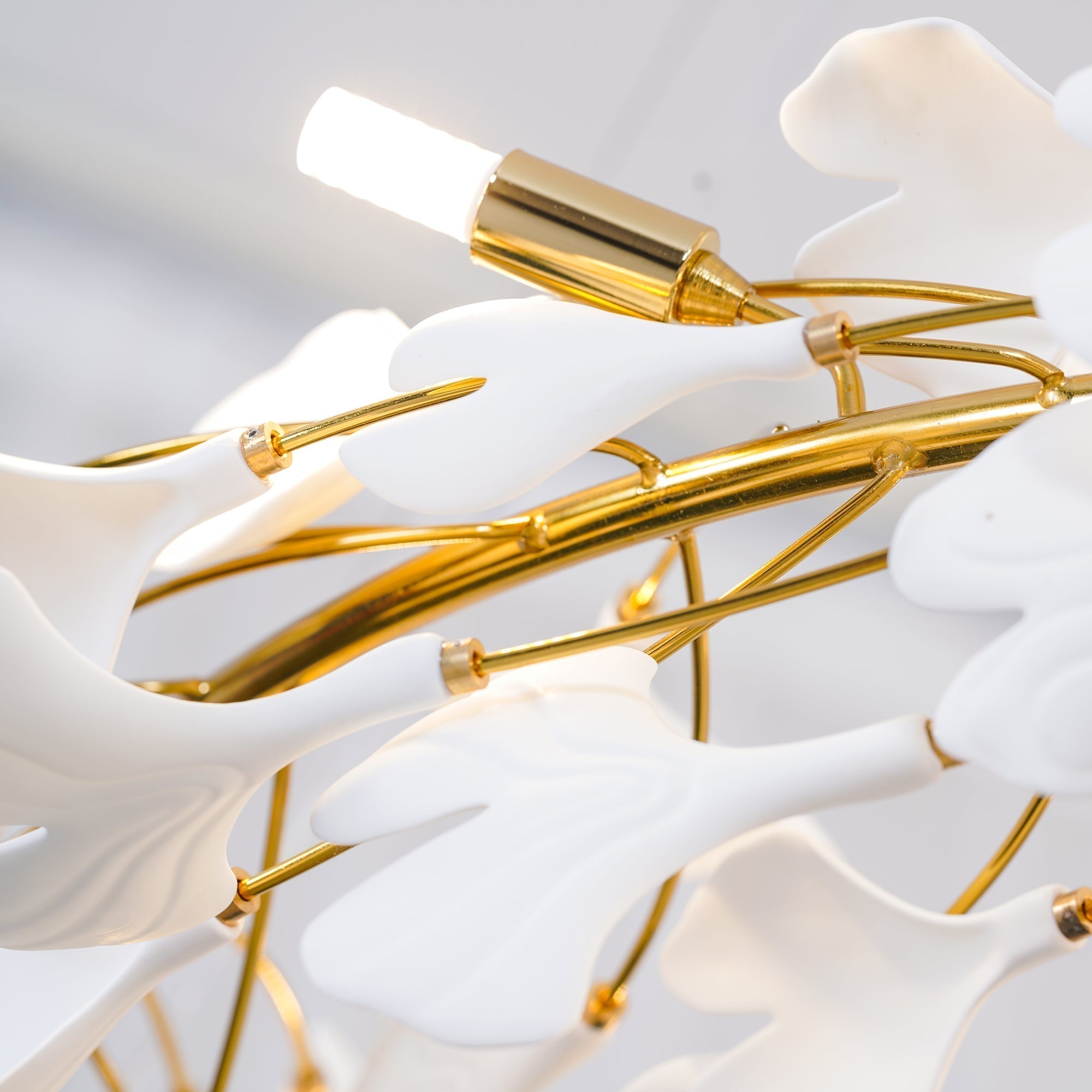 Modern Metal & Ceramic Chandelier – Sculptural Swirl Design Ceiling Fixture