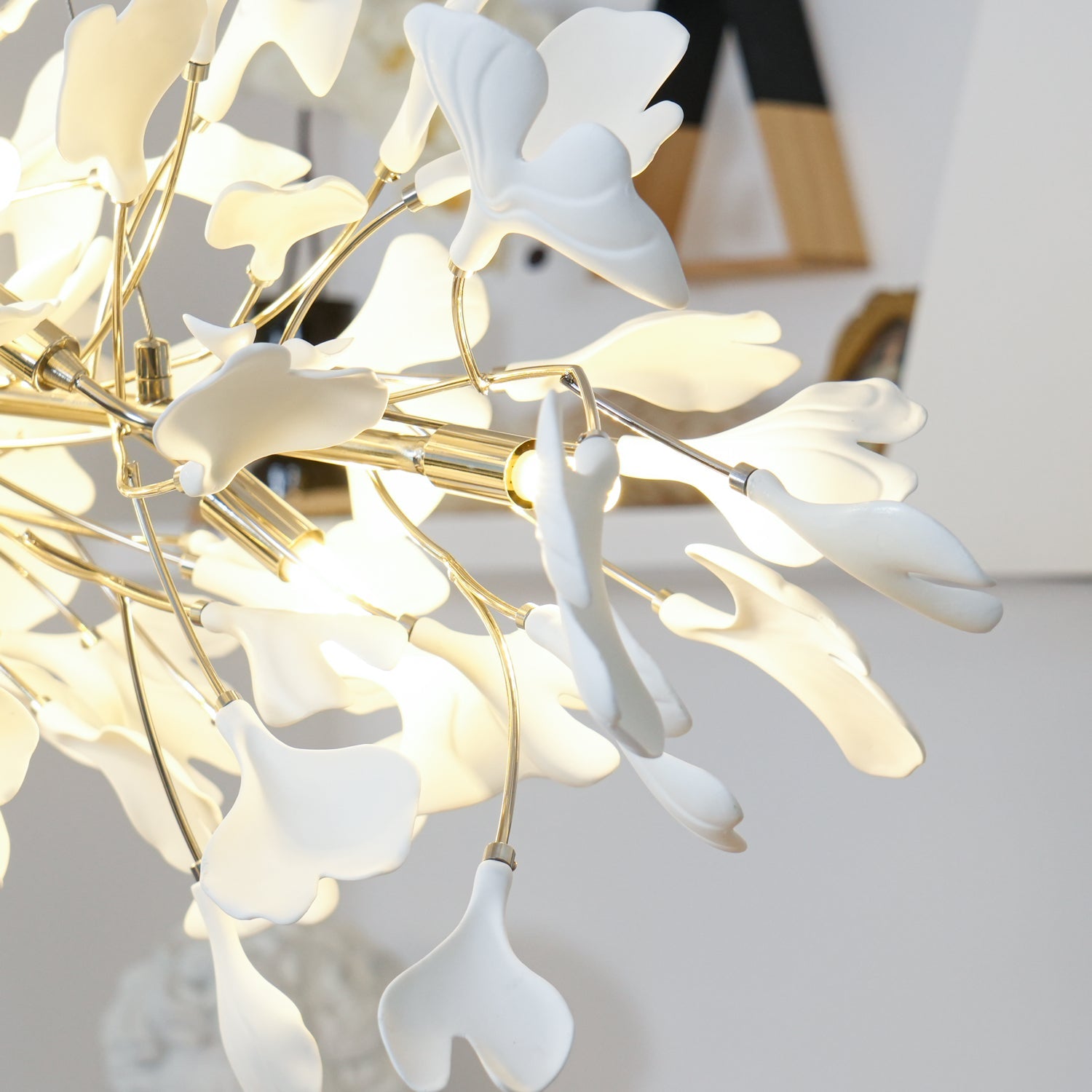 Contemporary Ceramic Gingko Petal Tree Chandelier - Modern Ceiling Lamp