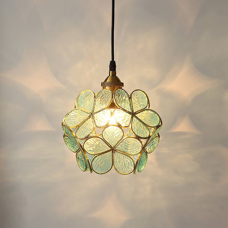 Cozy Floral Pendant light | Glass Petal