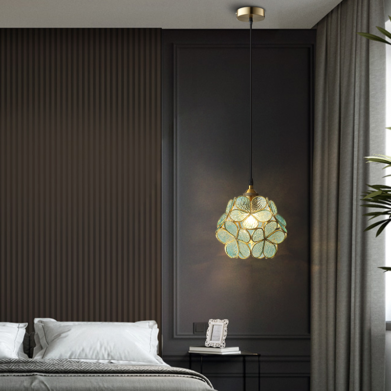 Cozy Floral Pendant light | Glass Petal