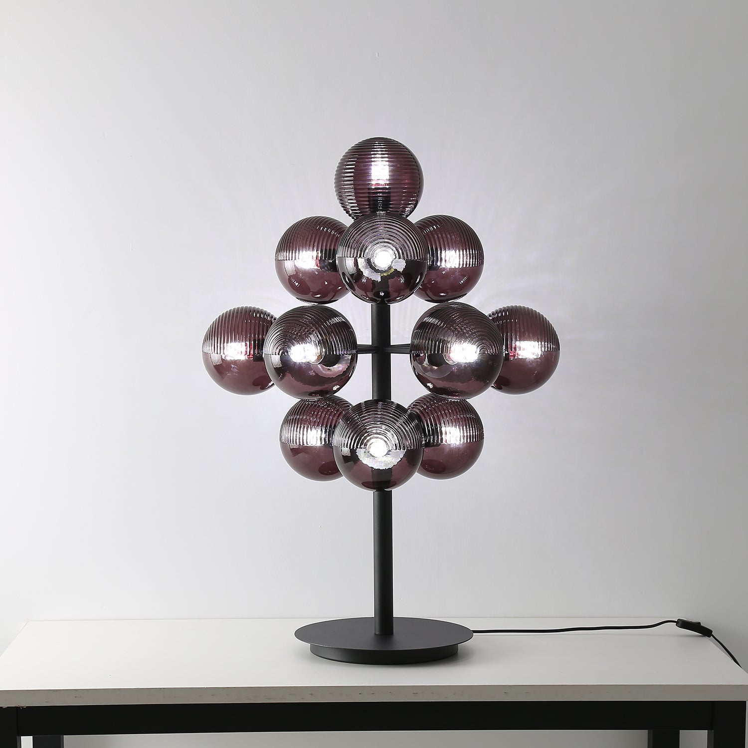 Grapes-Shape Table Lamp | Deep Black Shade