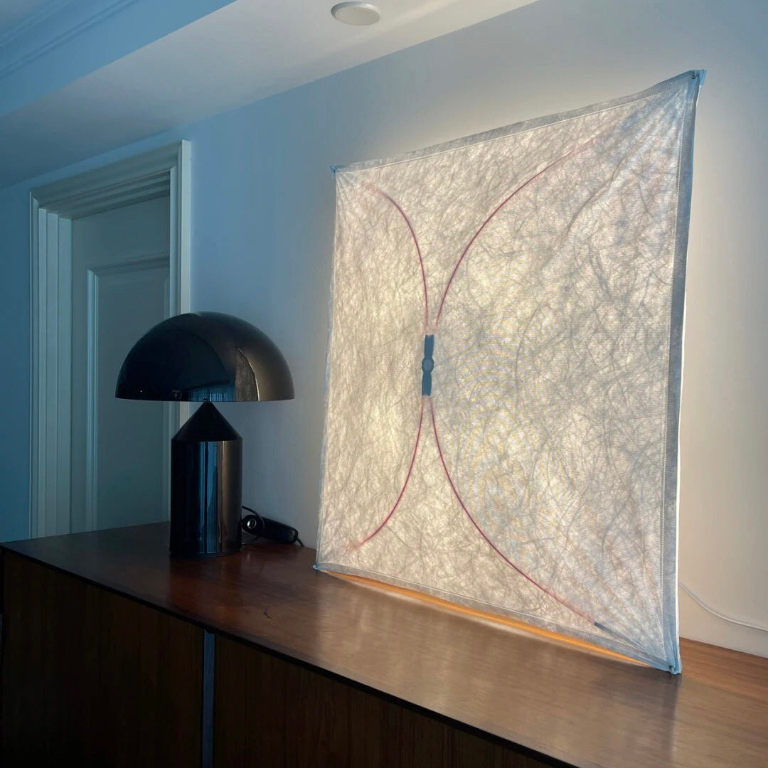 Kite Wall Light – Modern Plug-in Wall Lamp Paper Diffuser